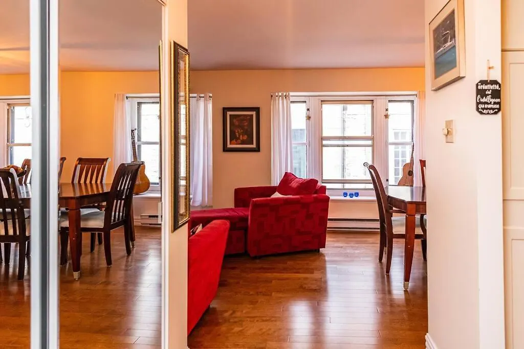 Daire Luxurious Condo Québec Kanada